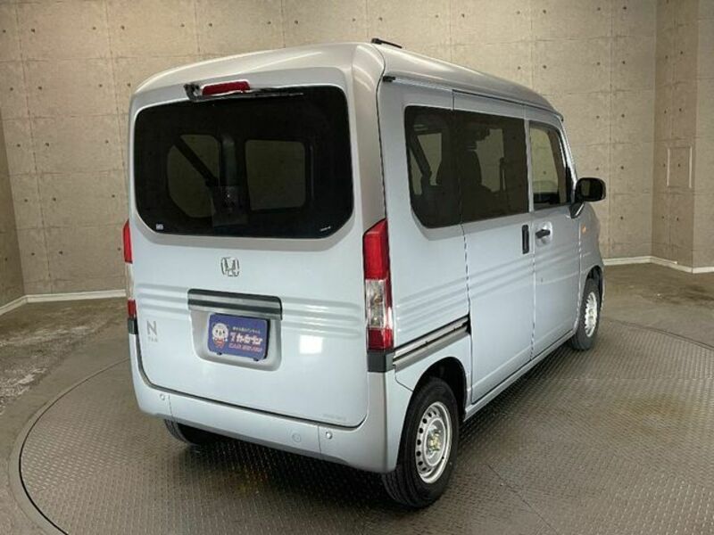 N-VAN-3