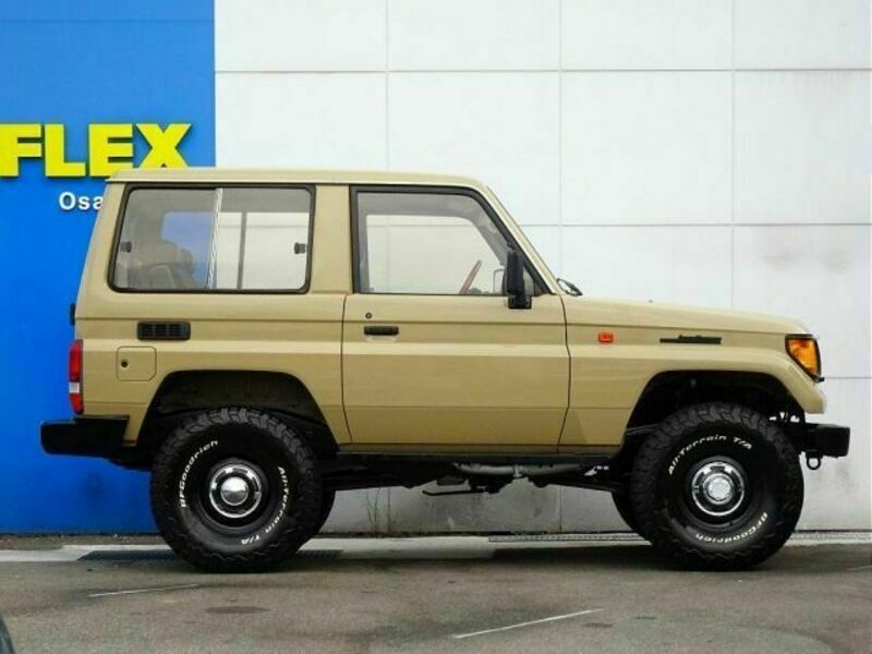 LAND CRUISER PRADO-4