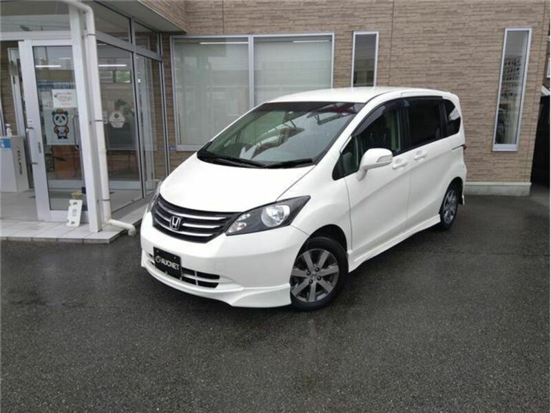 HONDA　FREED