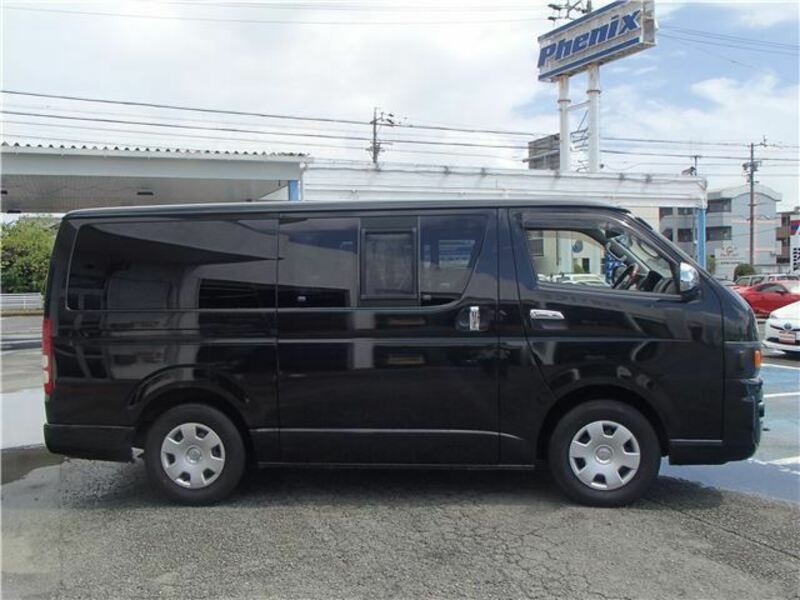 HIACE-10