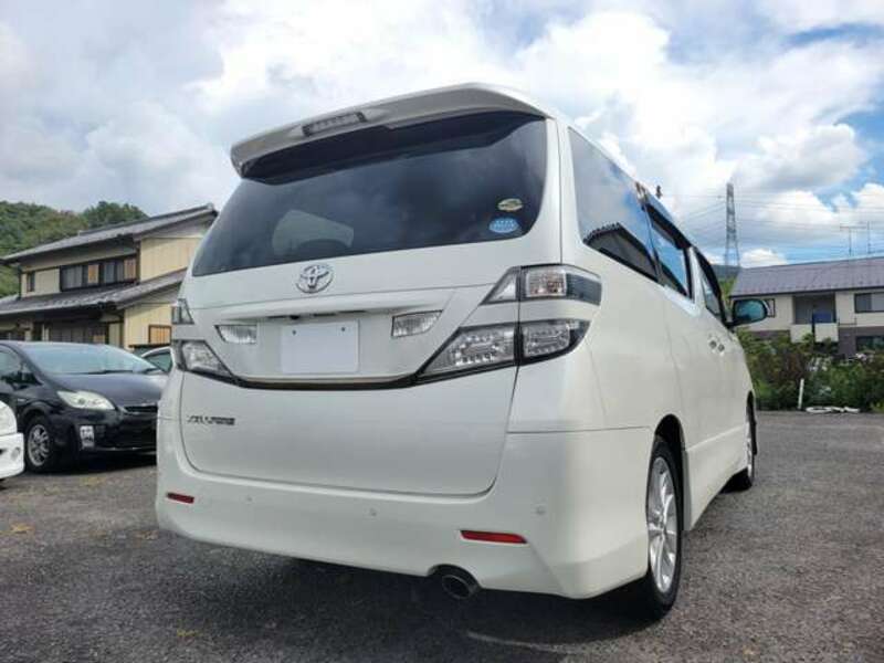 VELLFIRE-2