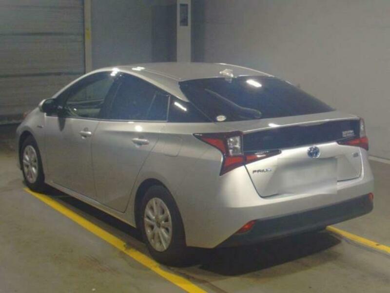 PRIUS-1