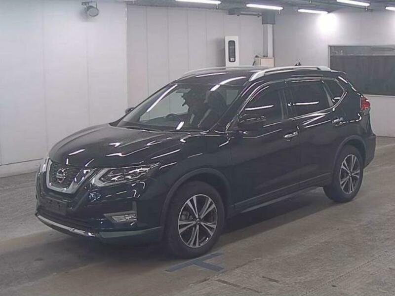 X-TRAIL-1