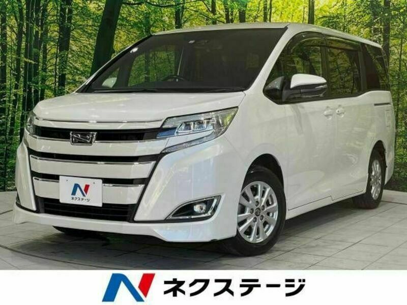 TOYOTA　NOAH