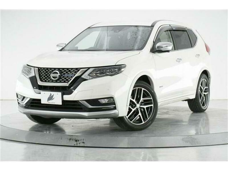 NISSAN　X-TRAIL