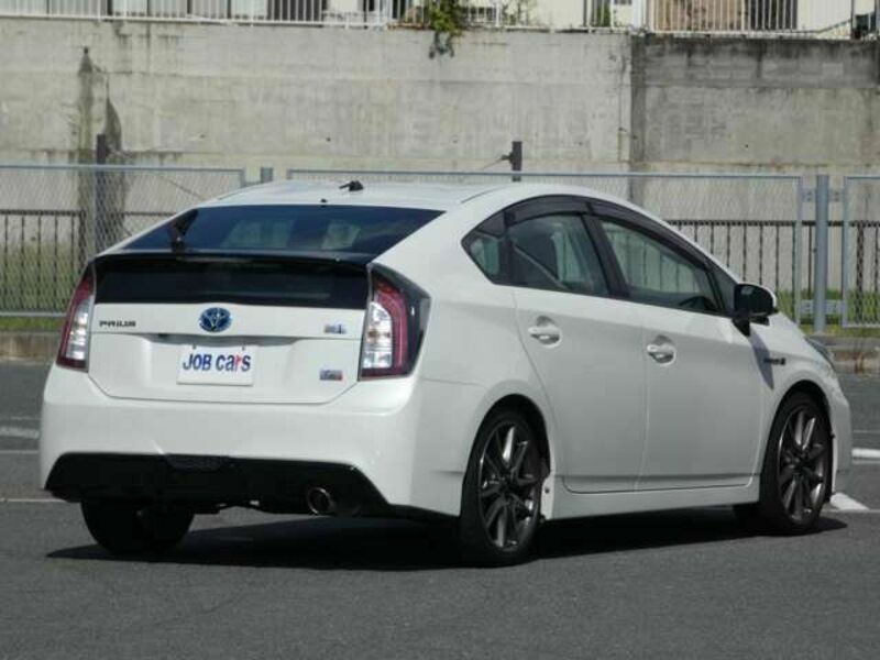 PRIUS-2