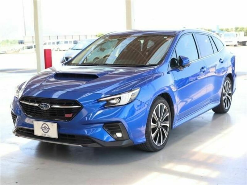 SUBARU　LEVORG