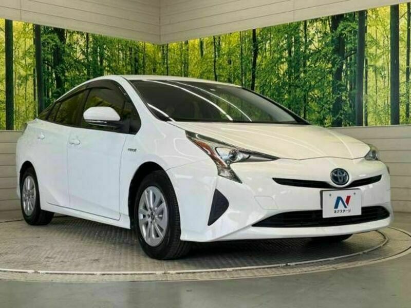 PRIUS-16