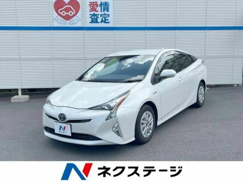 TOYOTA　PRIUS