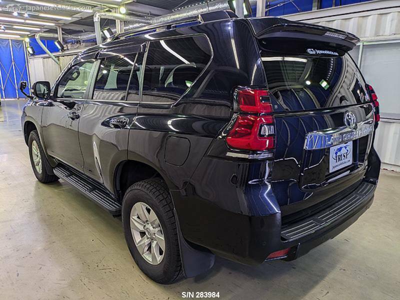 LAND CRUISER PRADO-3