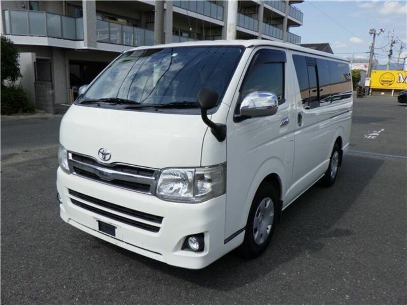 HIACE VAN