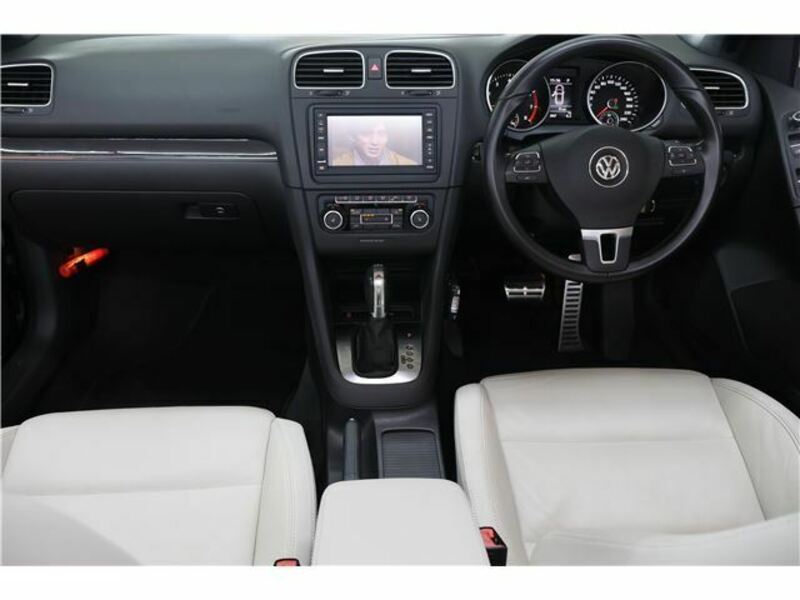 GOLF CABRIOLET-2