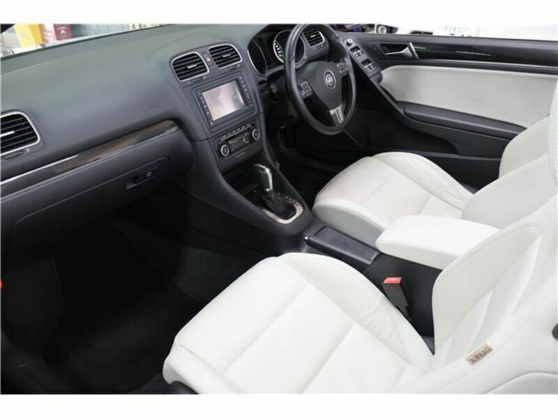 GOLF CABRIOLET-17