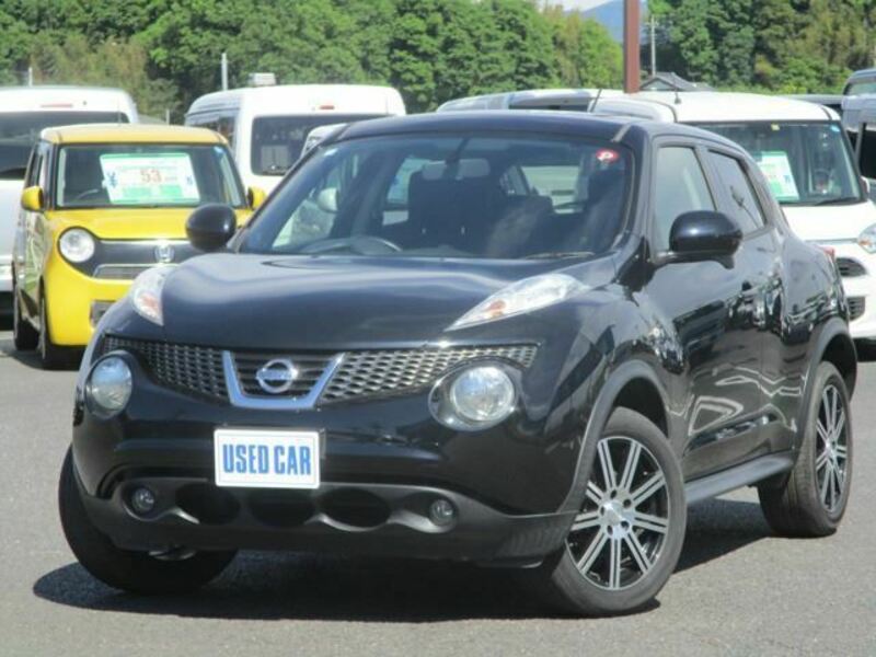 NISSAN　JUKE