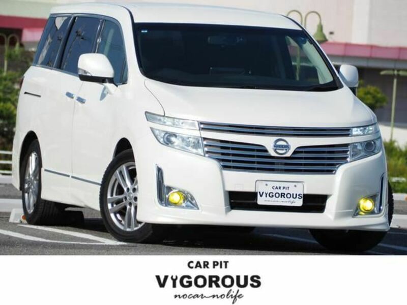 NISSAN　ELGRAND