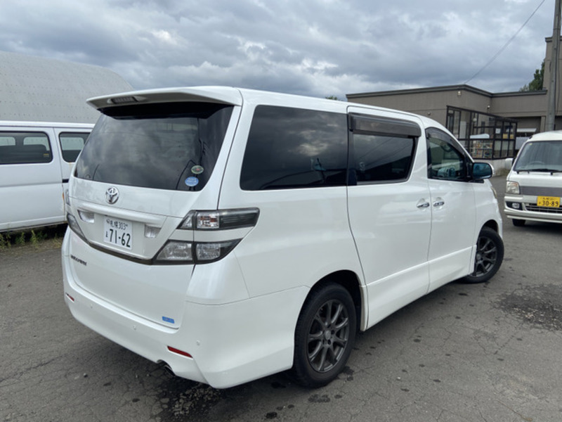 VELLFIRE-8