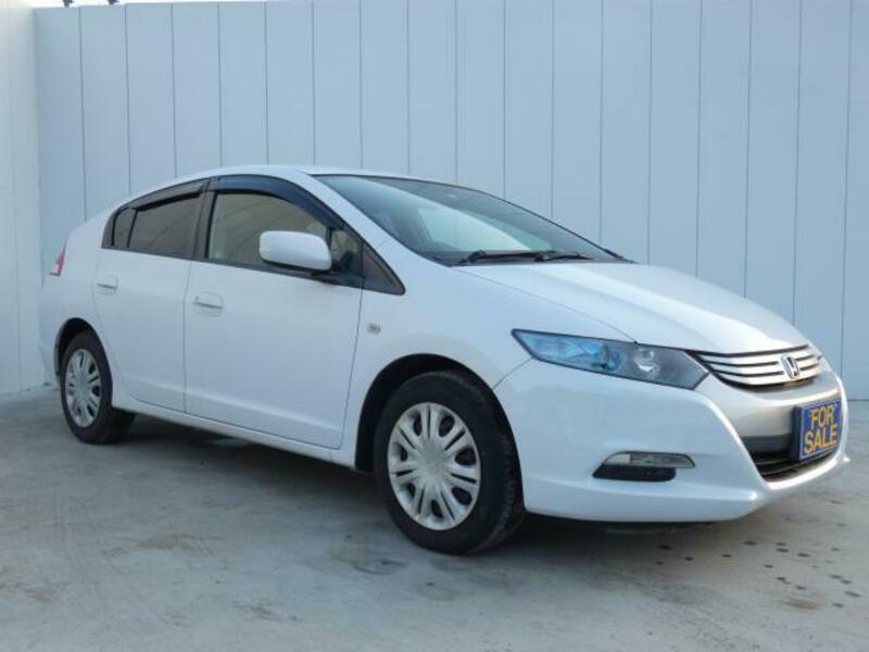 HONDA　INSIGHT