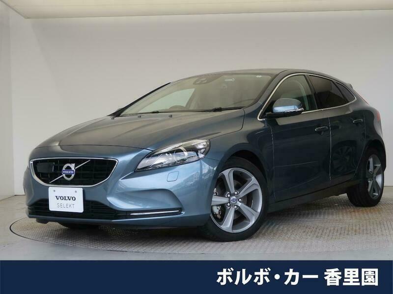 V40