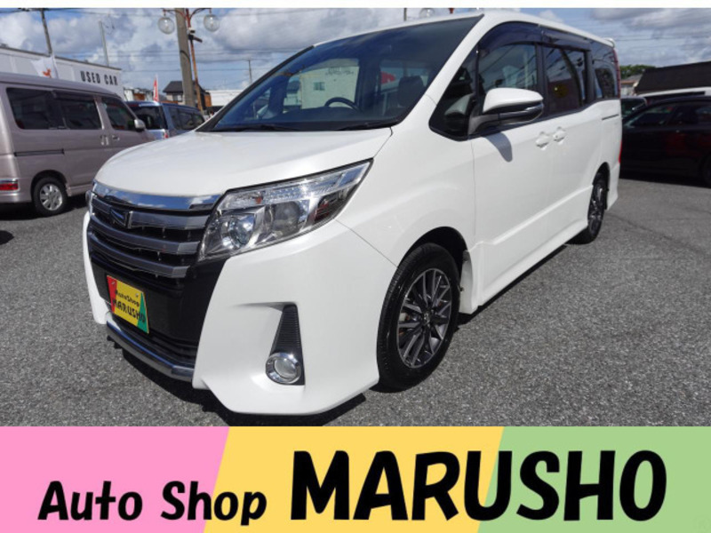 TOYOTA　NOAH