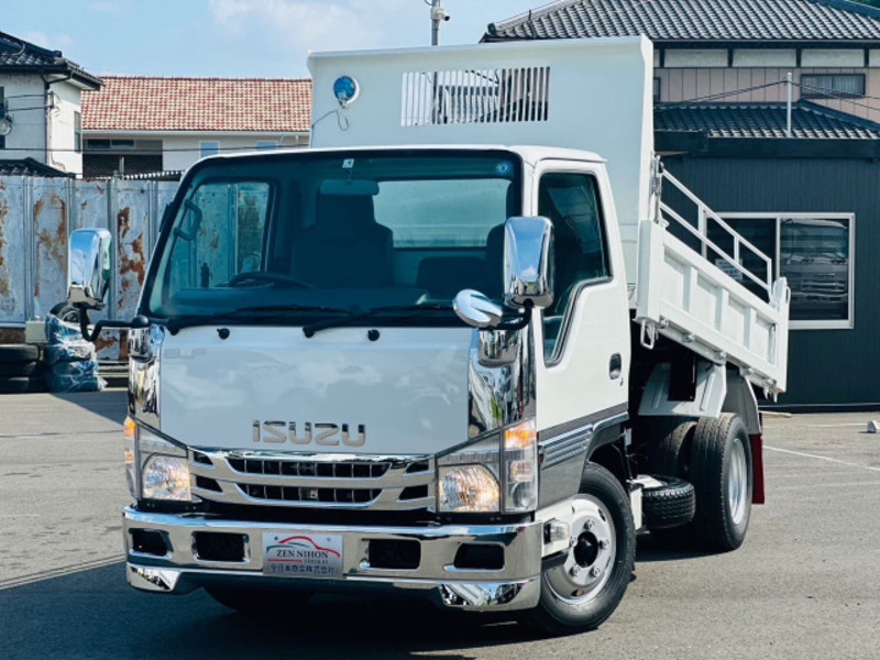 ISUZU　ELF