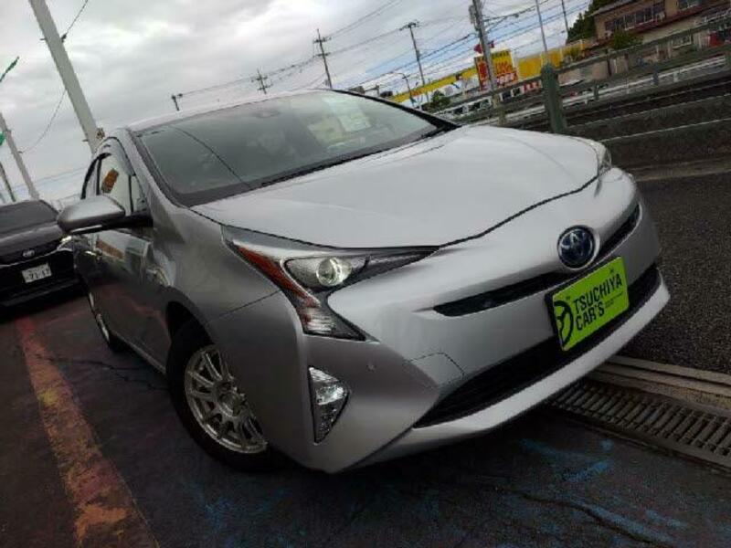 PRIUS-8