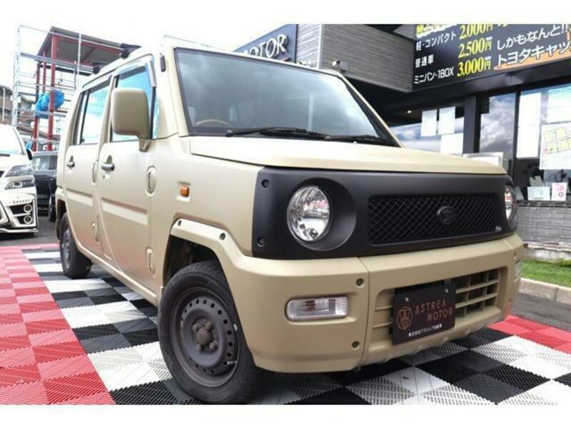 DAIHATSU　NAKED