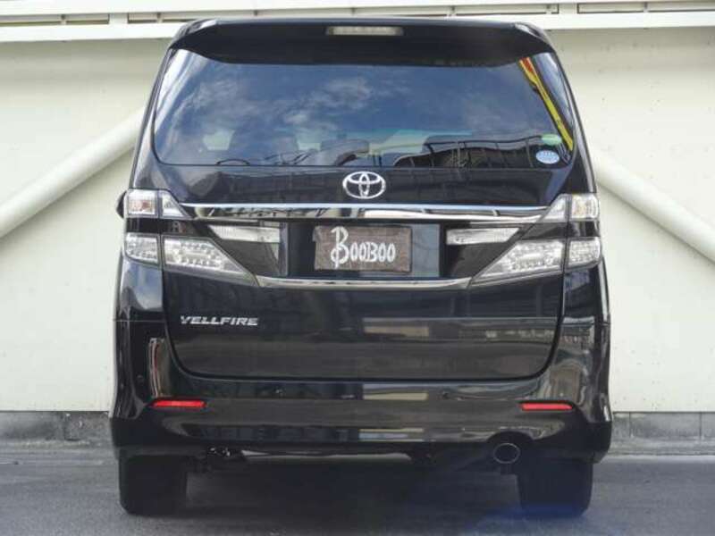 VELLFIRE-6