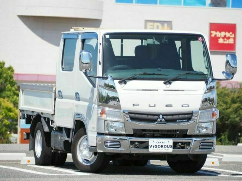 MITSUBISHI　CANTER