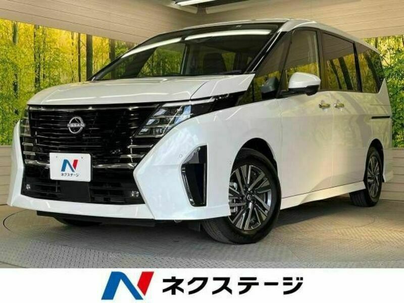 NISSAN　SERENA