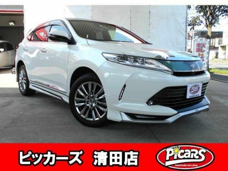 TOYOTA　HARRIER