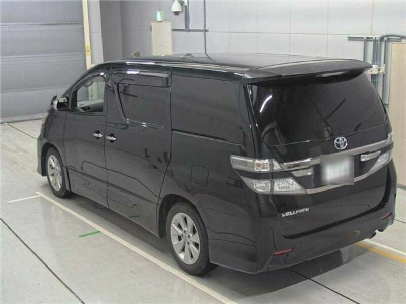 VELLFIRE-5