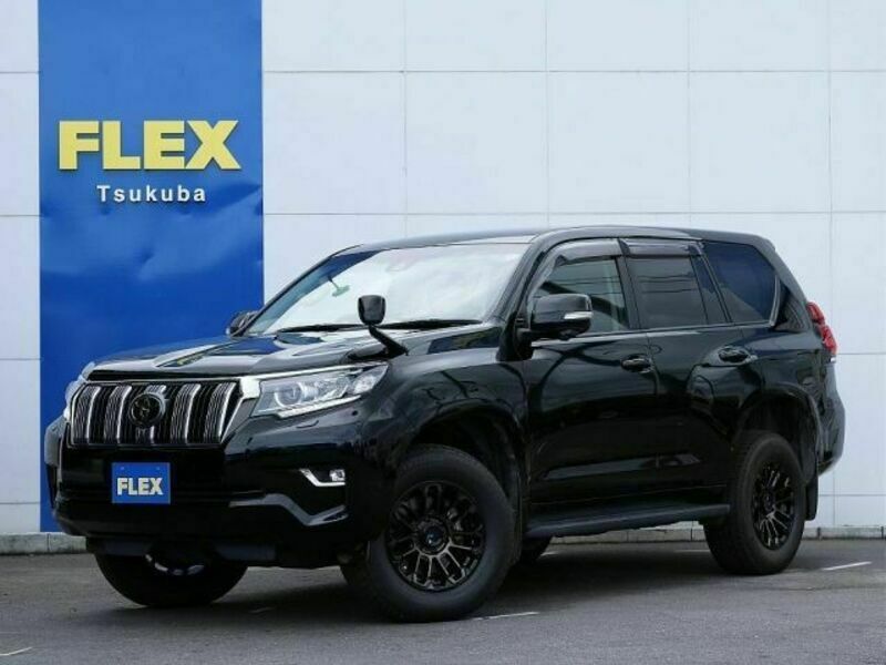 TOYOTA　LAND CRUISER PRADO