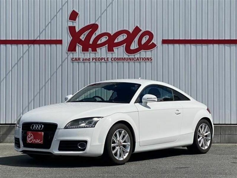 AUDI　TT