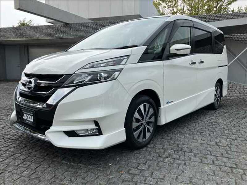 NISSAN　SERENA