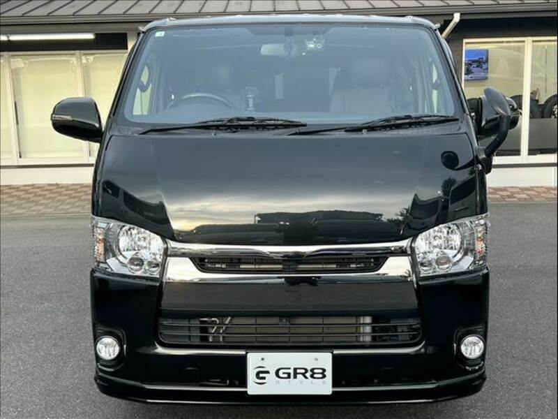 HIACE VAN-1