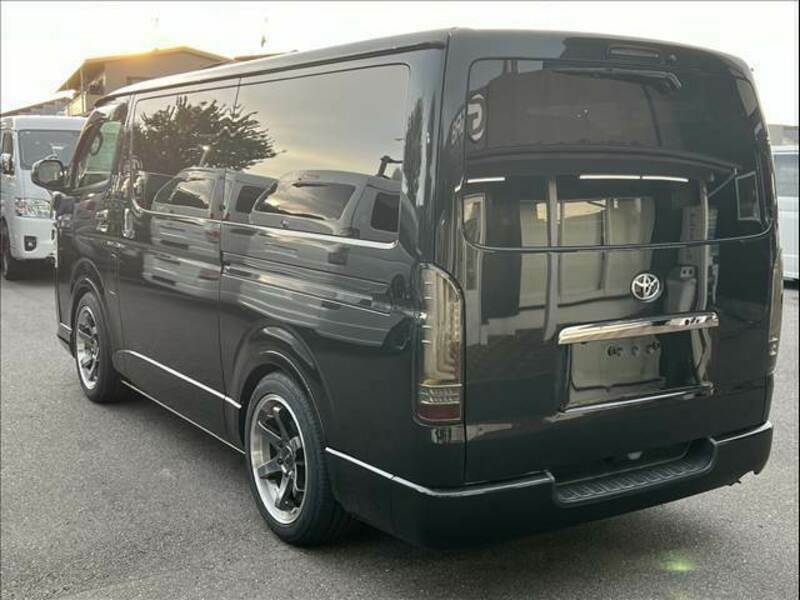 HIACE VAN-15