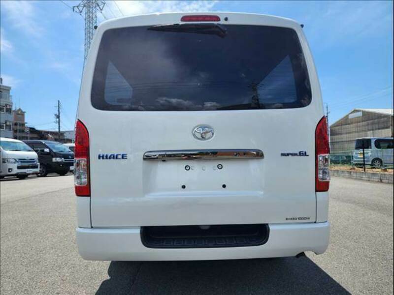 HIACE VAN-2