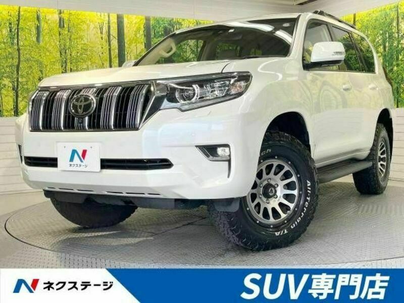 TOYOTA　LAND CRUISER PRADO