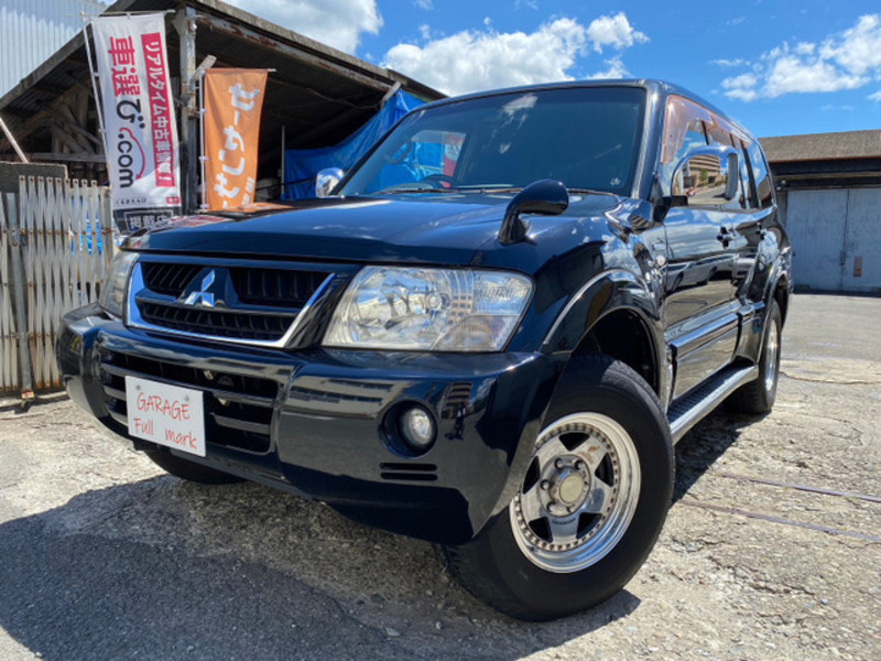 MITSUBISHI　PAJERO