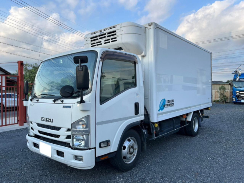 ISUZU　ELF