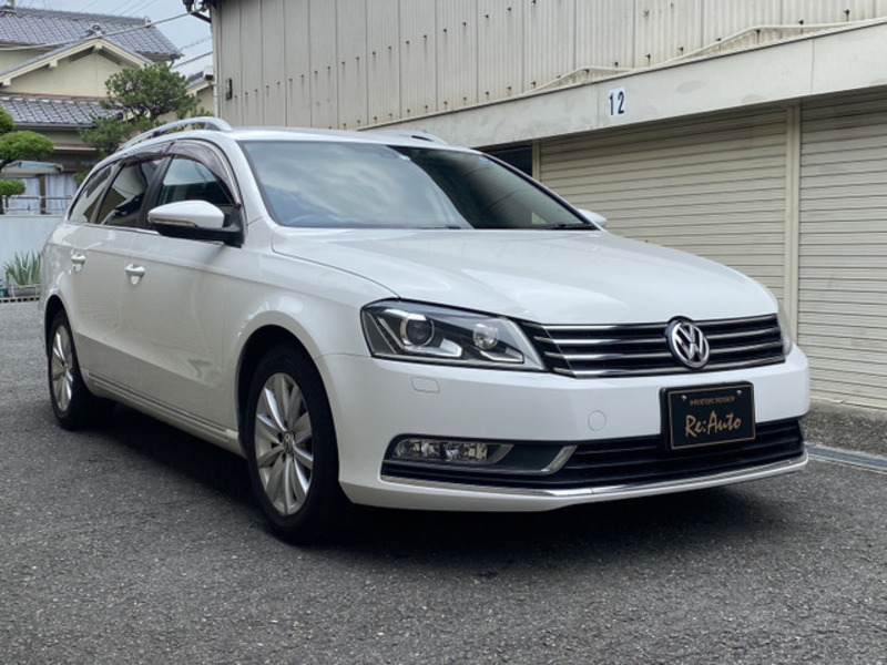 PASSAT VARIANT-1