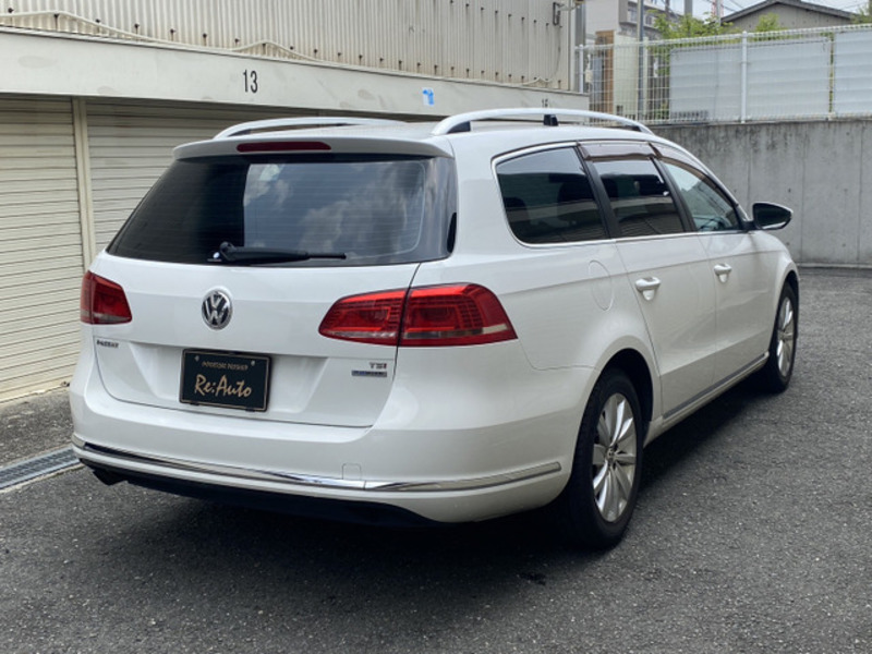 PASSAT VARIANT-4