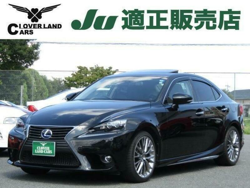 LEXUS　IS