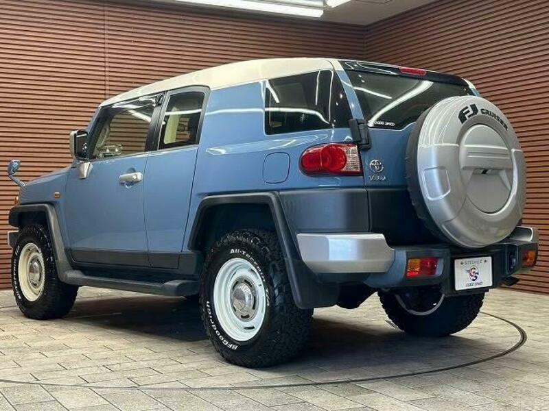 FJ CRUISER-15