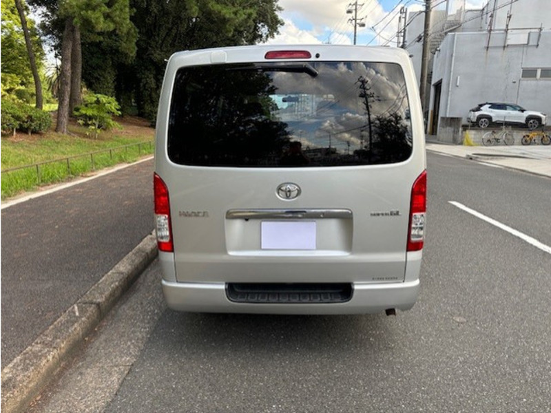 HIACE VAN-1