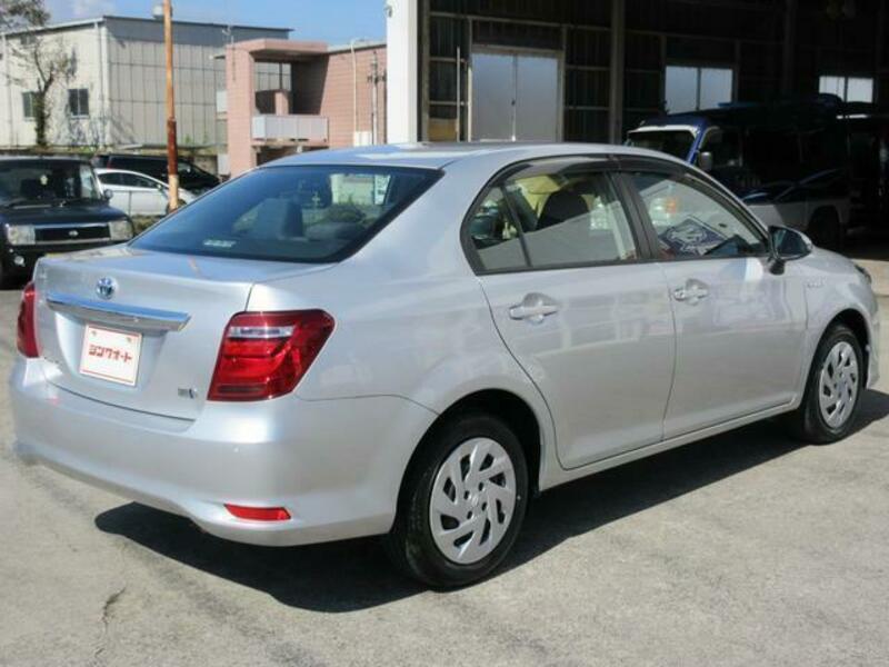 COROLLA AXIO