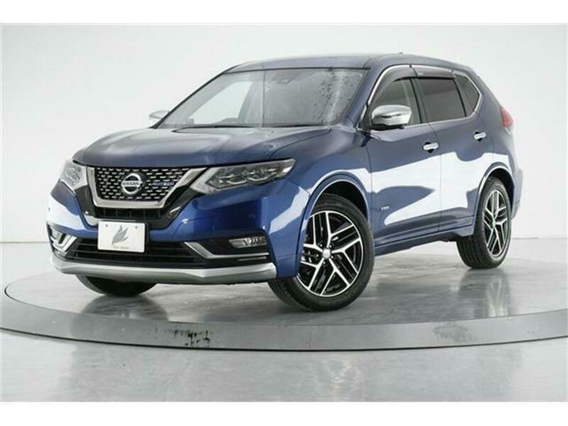 NISSAN　X-TRAIL