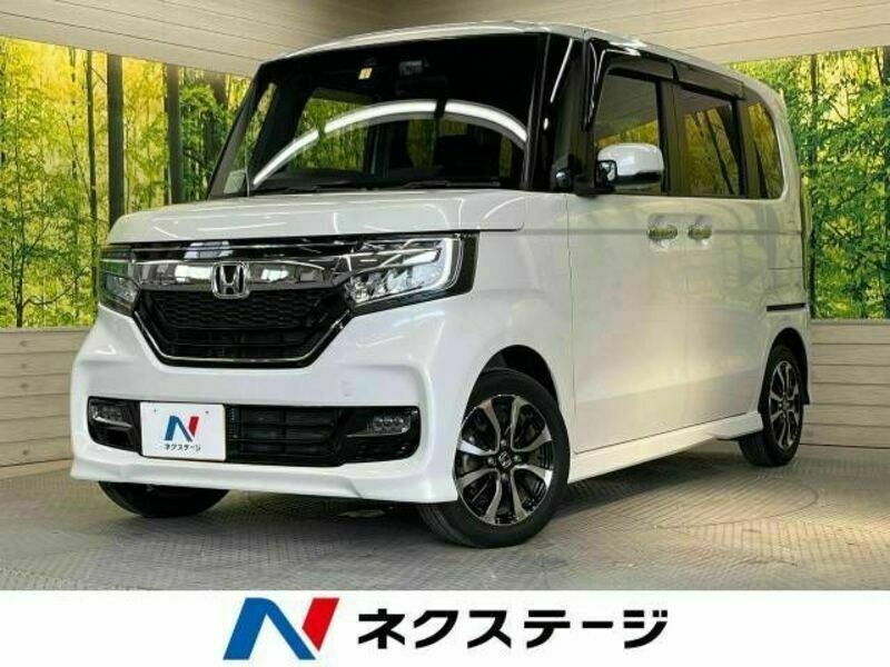 HONDA　N BOX CUSTOM