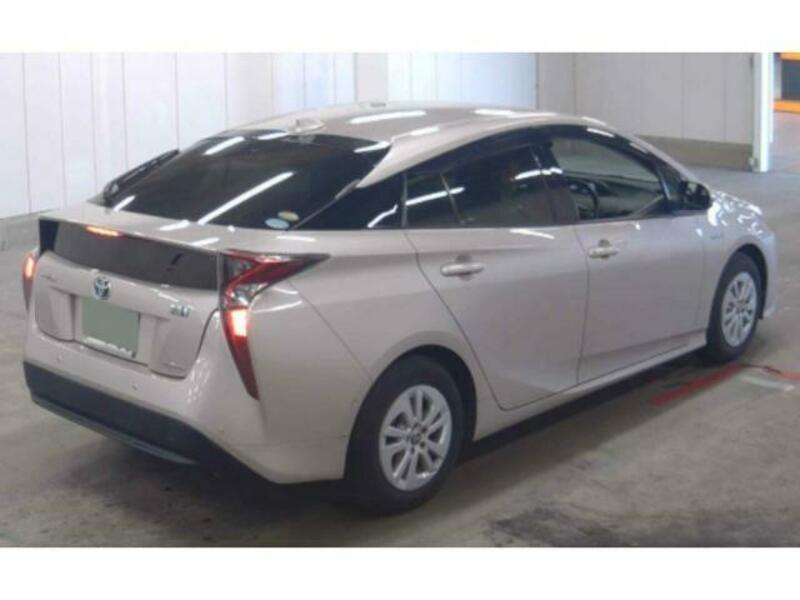 PRIUS-1