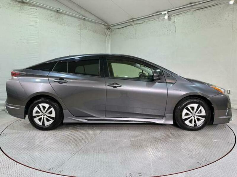 PRIUS-14